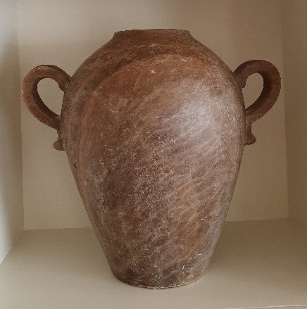 Alabaster vessel